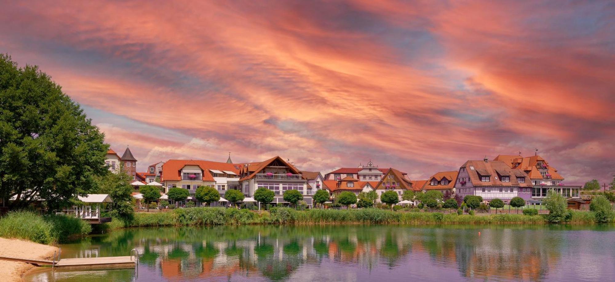 Seehotel Niedernberg - Das Dorf Am See Εξωτερικό φωτογραφία